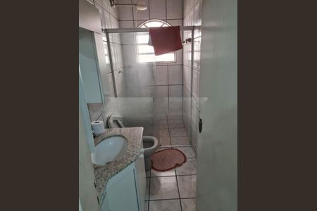 Casa à venda com 3 quartos, 230m² em Jardim Teresa, São Paulo