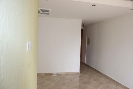 Sala de apartamento para alugar com 3 quartos, 63m² em Jardim Flor da Montanha, Guarulhos