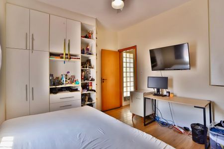 Casa para alugar com 230m², 3 quartos e 2 vagas Casa para alugar com 230m², 3 quartos e 2 vagasQuarto 1
