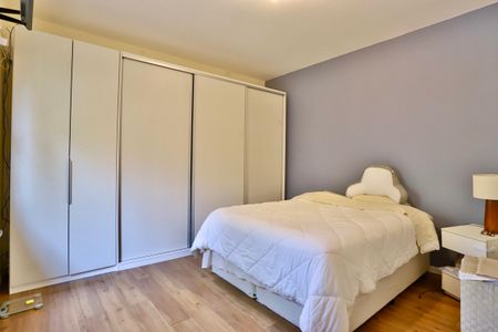 Casa para alugar com 230m², 3 quartos e 2 vagas Casa para alugar com 230m², 3 quartos e 2 vagasQuarto 3