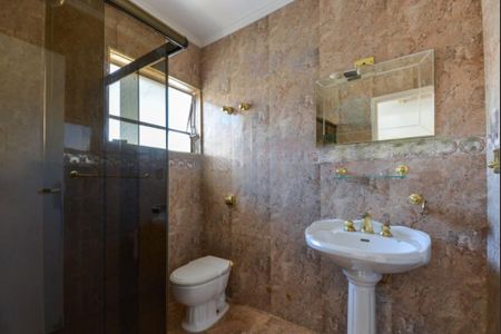 Casa à venda com 195m², 3 quartos e 3 vagas