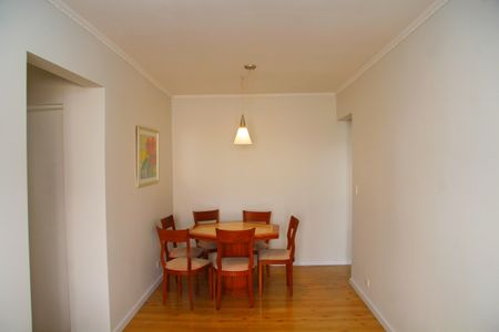 Sala de apartamento para alugar com 2 quartos, 60m² em Picanço, Guarulhos