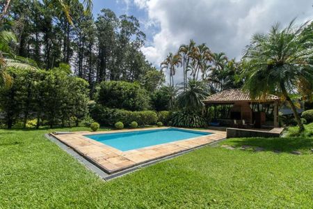 Casa de condomínio para alugar com 456m², 3 quartos e 8 vagas Casa de condomínio para alugar com 456m², 3 quartos e 8 vagasPiscina