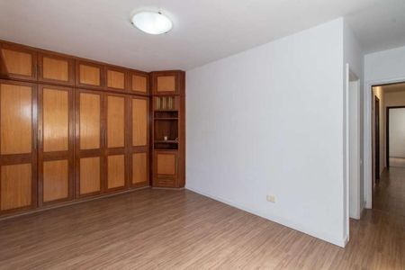 Casa de condomínio para alugar com 456m², 3 quartos e 8 vagas Casa de condomínio para alugar com 456m², 3 quartos e 8 vagasQuarto