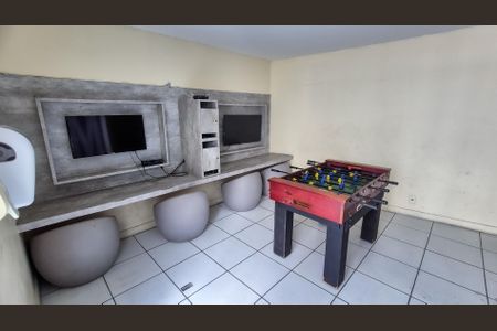 Apartamento à venda com 48m², 2 quartos e 1 vaga Apartamento à venda com 48m², 2 quartos e 1 vagaÁrea comum - Salão de Jogos