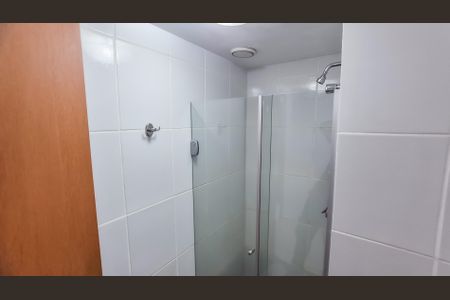 Apartamento à venda com 48m², 2 quartos e 1 vaga Apartamento à venda com 48m², 2 quartos e 1 vagaBanheiro