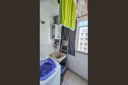 Apartamento à venda com 48m², 2 quartos e 1 vaga Apartamento à venda com 48m², 2 quartos e 1 vagaCozinha e Área de Serviço
