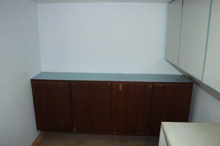 Casa de condomínio para alugar com 456m², 5 quartos e 8 vagasEscritório