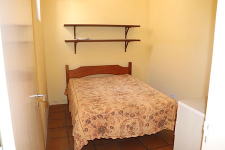 Casa de condomínio para alugar com 456m², 5 quartos e 8 vagasQuarto de Serviço 1