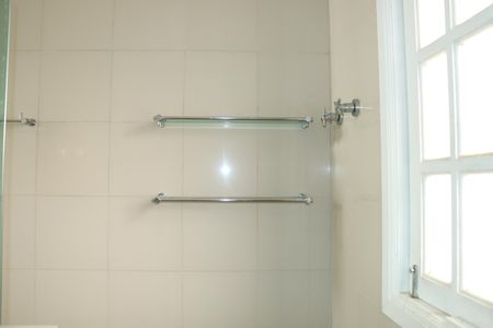 Casa de condomínio para alugar com 456m², 5 quartos e 8 vagasBanheiro da Suíte 3