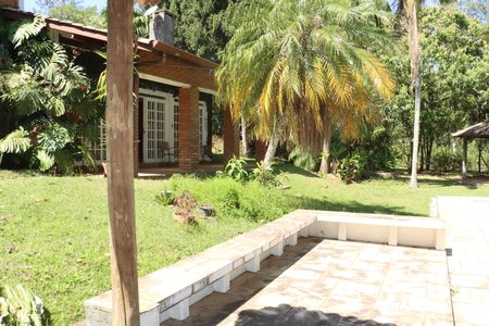 Casa de condomínio para alugar com 456m², 5 quartos e 8 vagasÁrea Externa