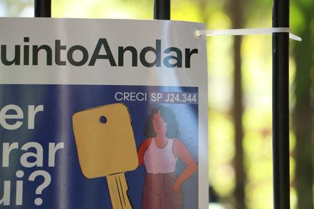 Casa de condomínio para alugar com 456m², 5 quartos e 8 vagasPlaca