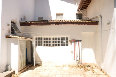 Casa de condomínio para alugar com 456m², 5 quartos e 8 vagasÁrea Externa