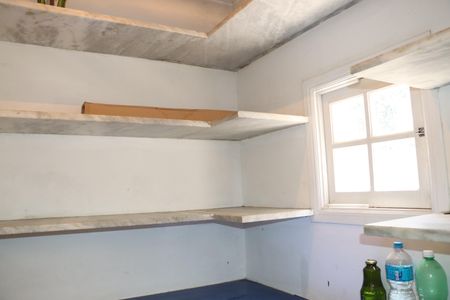 Casa de condomínio para alugar com 456m², 5 quartos e 8 vagasDespensa