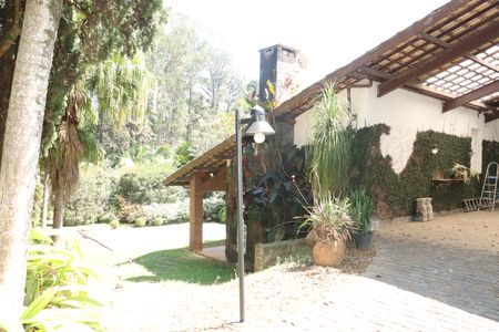 Casa de condomínio para alugar com 456m², 5 quartos e 8 vagasÁrea Externa