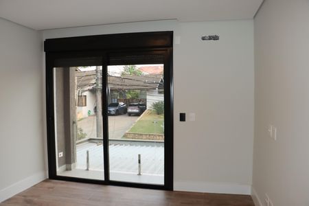 Casa de condomínio para alugar com 484m², 4 quartos e 3 vagasSuíte 2