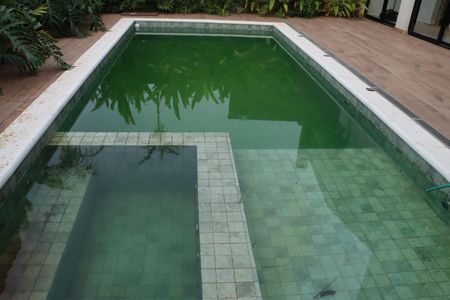 Casa de condomínio para alugar com 484m², 4 quartos e 3 vagasÁrea Externa