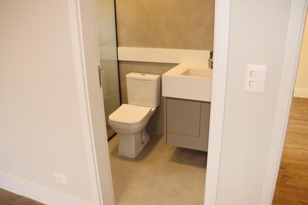 Casa de condomínio para alugar com 484m², 4 quartos e 3 vagasSuíte 3