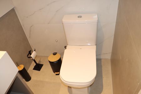 Casa de condomínio para alugar com 484m², 4 quartos e 3 vagasLavabo 1