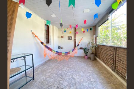 Apartamento para alugar com 200m², 4 quartos e sem vaga Apartamento para alugar com 200m², 4 quartos e sem vagaVaranda Gourmet