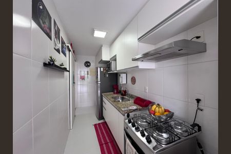 Apartamento à venda com 70m², 2 quartos e 1 vaga Apartamento à venda com 70m², 2 quartos e 1 vagaCozinha e Área de Serviço