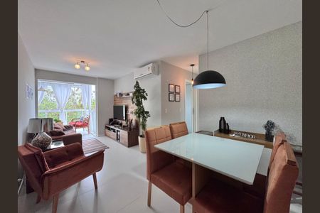 Sala de apartamento à venda com 2 quartos, 70m² em Recreio dos Bandeirantes, Rio de Janeiro