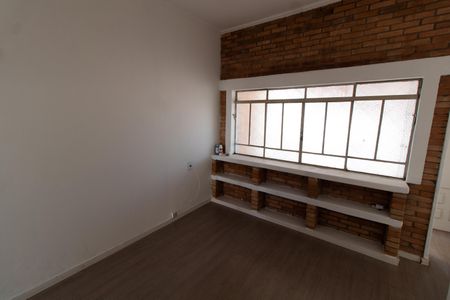 Sala 2 de casa para alugar com 3 quartos, 240m² em Jardim Guanabara, Campinas