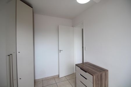Apartamento à venda com 60m², 3 quartos e 1 vagaQuarto 2