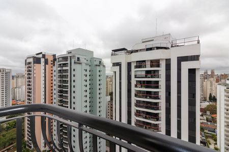 Apartamento à venda com 200m², 3 quartos e 3 vagas Apartamento à venda com 200m², 3 quartos e 3 vagasVaranda da Suíte