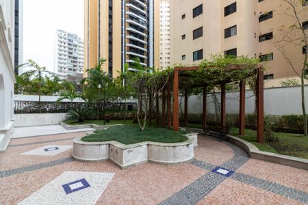 Apartamento à venda com 200m², 3 quartos e 3 vagas Apartamento à venda com 200m², 3 quartos e 3 vagasÁrea comum