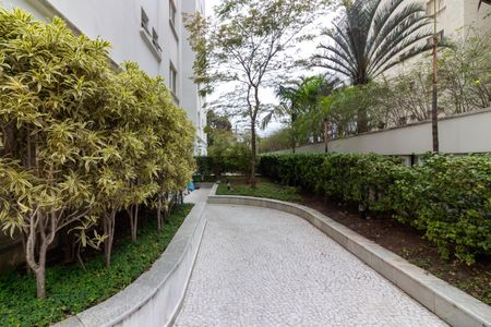 Apartamento à venda com 200m², 3 quartos e 3 vagas Apartamento à venda com 200m², 3 quartos e 3 vagasÁrea comum