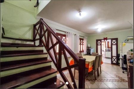 Casa à venda com 201m², 3 quartos e 3 vagas