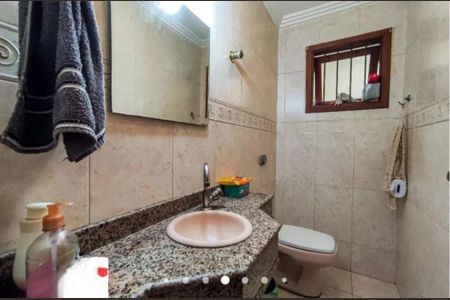 Casa à venda com 201m², 3 quartos e 3 vagas