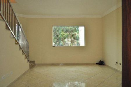 Casa à venda com 3 quartos, 122m² em Parque das Nações, Santo André