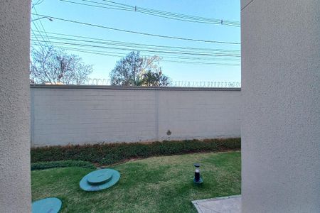 Apartamento à venda com 45m², 2 quartos e 1 vaga Apartamento à venda com 45m², 2 quartos e 1 vagaVista do Quarto 2