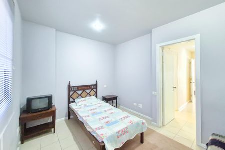 Apartamento para alugar com 79m², 2 quartos e 1 vaga Apartamento para alugar com 79m², 2 quartos e 1 vagaQuarto