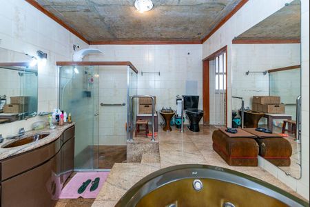 Casa à venda com 355m², 4 quartos e 3 vagas Casa à venda com 355m², 4 quartos e 3 vagasBanheiro da Suíte 3