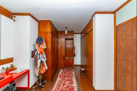 Casa à venda com 355m², 4 quartos e 3 vagas Casa à venda com 355m², 4 quartos e 3 vagasSuíte 3