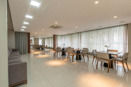 Apartamento à venda com 166m², 4 quartos e 4 vagasÁrea comum - Salão de festas
