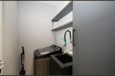 Apartamento à venda com 82m², 2 quartos e 2 vagas Apartamento à venda com 82m², 2 quartos e 2 vagasÁrea de Serviço