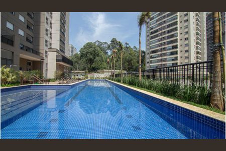 Apartamento à venda com 82m², 2 quartos e 2 vagas Apartamento à venda com 82m², 2 quartos e 2 vagasÁrea comum - Piscina