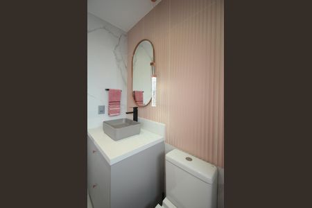 Apartamento à venda com 82m², 2 quartos e 2 vagas Apartamento à venda com 82m², 2 quartos e 2 vagasBanheiro da Suíte 2