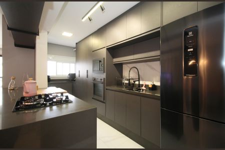 Apartamento à venda com 82m², 2 quartos e 2 vagas Apartamento à venda com 82m², 2 quartos e 2 vagasCozinha