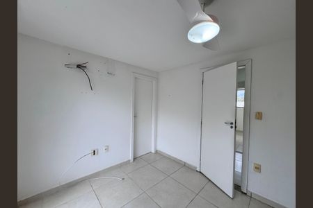 Suíte de casa de condomínio à venda com 4 quartos, 315m² em Vargem Grande, Rio de Janeiro