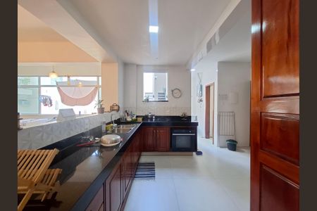 Apartamento à venda com 90m², 2 quartos e sem vaga Apartamento à venda com 90m², 2 quartos e sem vagaCozinha