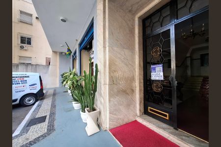 Apartamento à venda com 90m², 2 quartos e sem vaga Apartamento à venda com 90m², 2 quartos e sem vagaPlaca