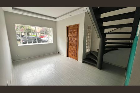 Casa de Condomínio para alugar com 2 quartos, 80m² em Bairro do Maranhao, Cotia