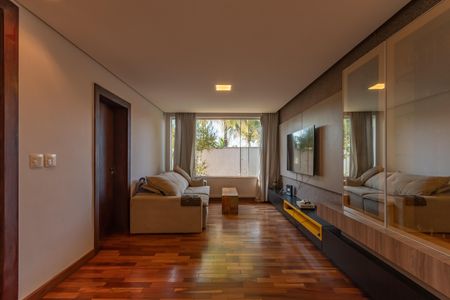 Sala de casa à venda com 4 quartos, 449m² em Bandeirantes (pampulha), Belo Horizonte