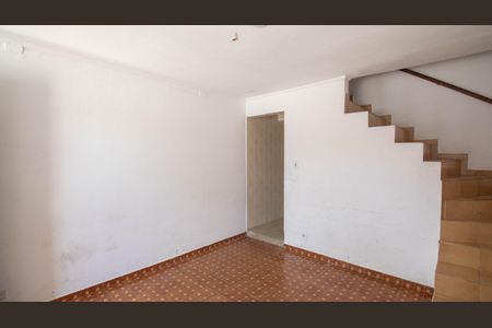 Casa para alugar com 250m², 2 quartos e 1 vaga Casa para alugar com 250m², 2 quartos e 1 vagaSala