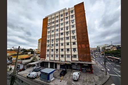Apartamento para alugar com 56m², 2 quartos e sem vaga Apartamento para alugar com 56m², 2 quartos e sem vagaFachada